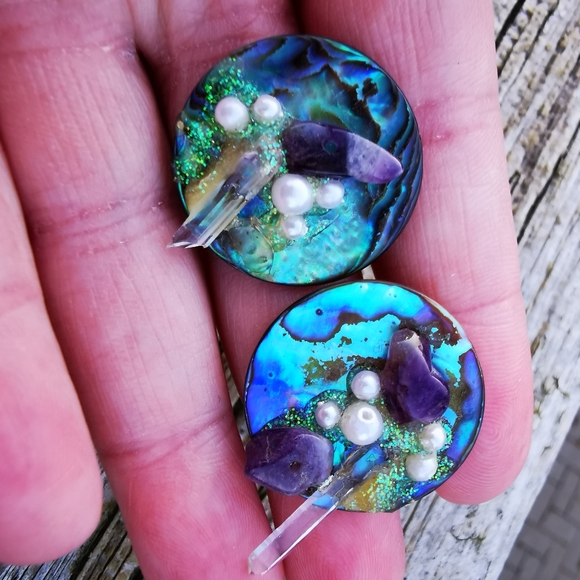 Handmade Abalone and Crystal Round Pierced Earrings - Picture 8 of 15